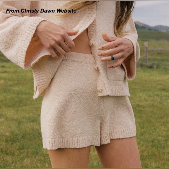 Christy Dawn Aspen Short in Linen Boucle - Picture 3 of 4
